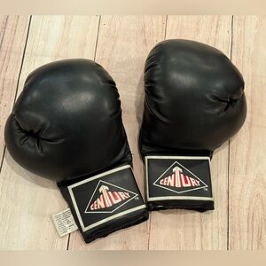 Black Boxing Gloves with Padded Knuckles and Secure Closure